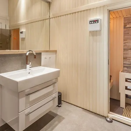 First 2-3 Sellin (Rugen)