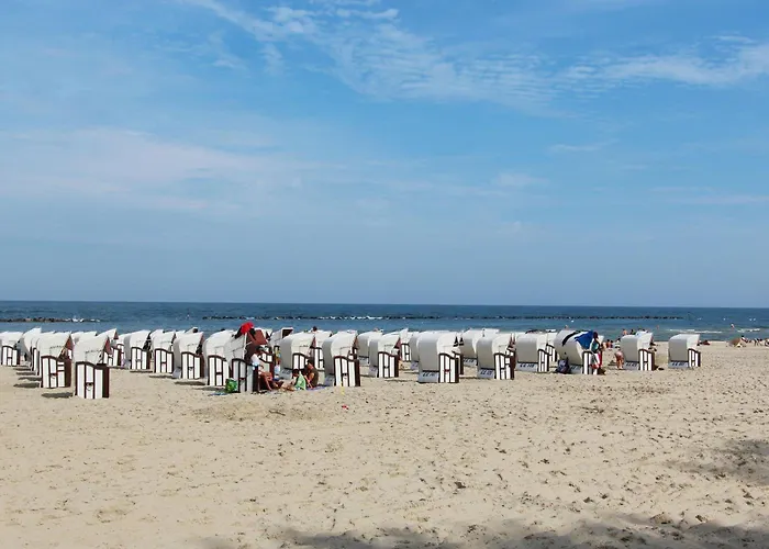 Διαμέρισμα First 2-3 *